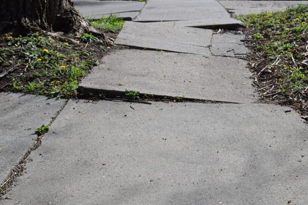 Cost of Concrete Sidewalk Leveling in Eden Prairie